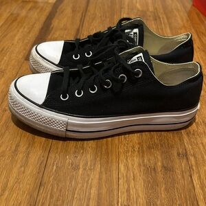 Women’s Platform Converse